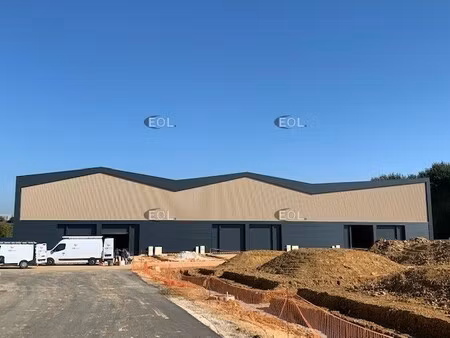 locaux d'activités à vendre à partir de 418 m² à moissy-cramayel (77)