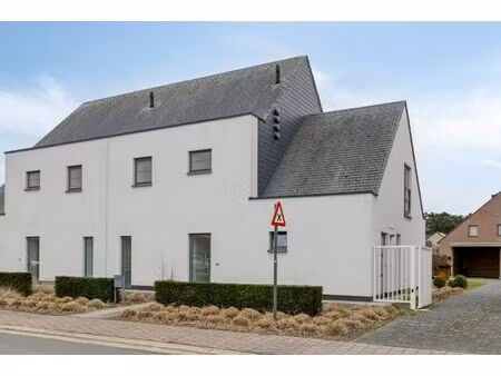 huis te koop in mol met 3 slaapkamers