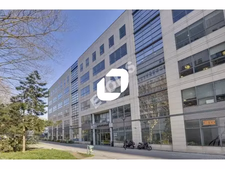 location bureau saint denis 93200