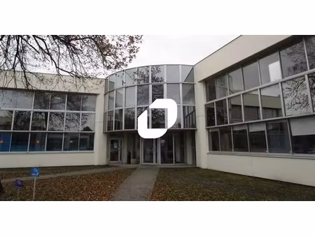 a louer  proximite tramway