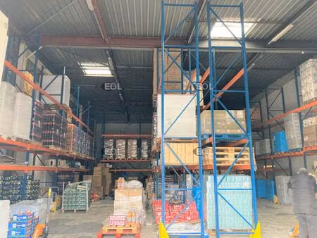 a louer - locaux d'activités/bureaux de 600m² en très bon état à bondoufle