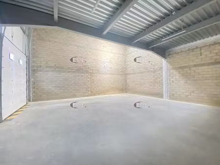 a louer ! local d'actvitié neuf de 253m²