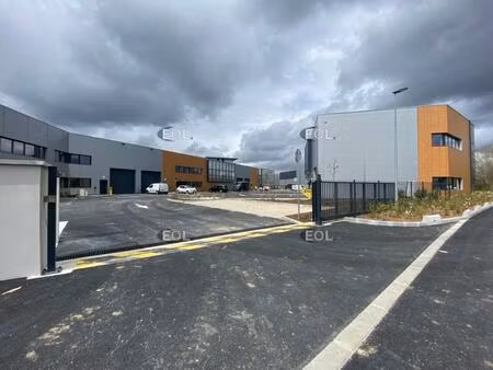 locaux d'activités à louer à partir de 412 m² à grigny (91)