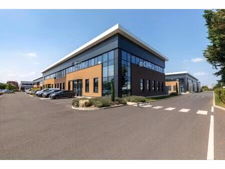 a louer : local d'activités mixte de 797 m²