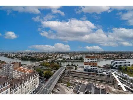 appartement de 4 pièces de 77 26 m² situé à choisy-le-roi