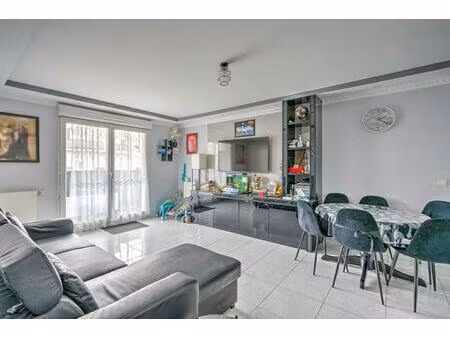 appartement de 4 pièces de 73 m² à limeil-brévannes