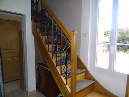 maison de 7 pièces de 120 m² située à gien