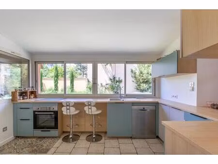 maison rare à montchat – plain-pied  jardin et dépendance