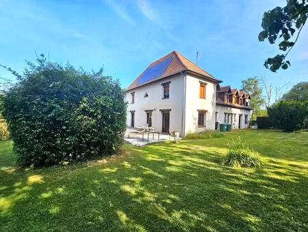 maison de 12 pièces de 362 m² située à vald’yerre