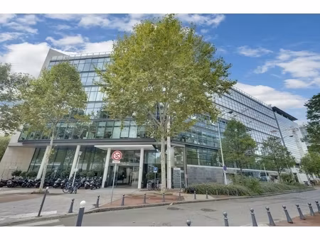location bureaux issy-les-moulineaux 92130