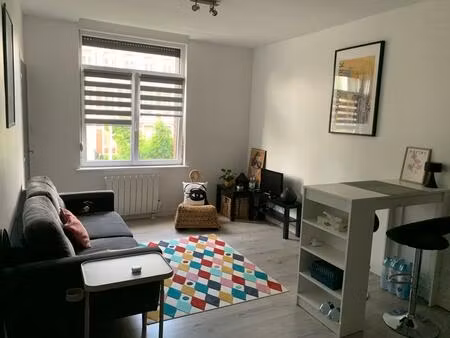 location appartement 2 pièces 30 m² à cambrai (59400)