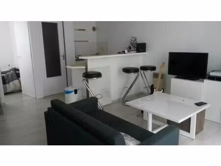 location appartement 2 pièces 32 m² à nantes (44000)