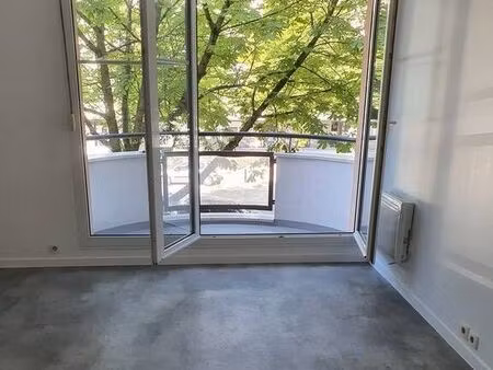 location appartement 1 pièce 26 m² à bonneuil-sur-marne (94380)