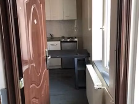 location appartement 1 pièce 17 m² à lille (59000)