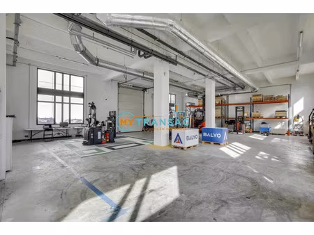 location local industriel 3292 m² à ivry-sur-seine (94200)