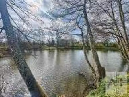 location maison bord de mer à loiron (53320) : à louer bord de mer / 90m² loiron