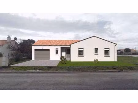 vente maison à brem-sur-mer (85470) : à vendre / 114m² brem-sur-mer