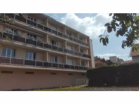 location appartement 2 pièces 41 m² à clermont-ferrand (63000)