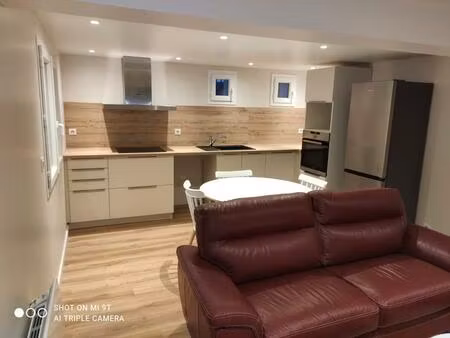 location appartement 2 pièces 41 m² à saint-jean-de-luz (64500)