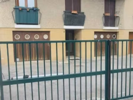 vente appartement 4 pièces 74 m² à avignon (84000)  129 500 €