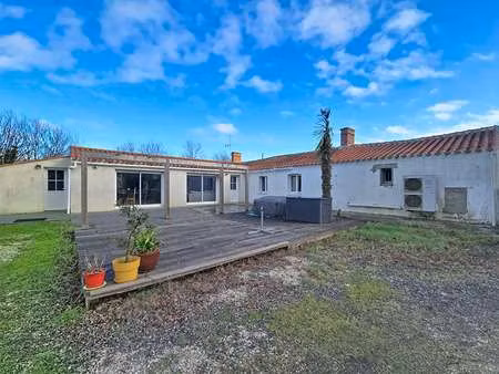 vente maison à saint-hilaire-de-riez (85270) : à vendre / 142m² saint-hilaire-de-riez