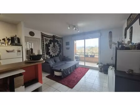 albi - madeleine - appartement t3 avec balcon et parking