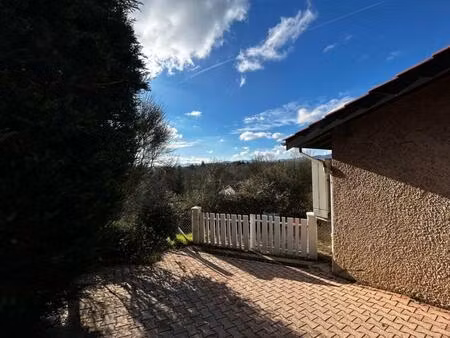 location maison 4 pièces 95 m² à saint-genis-les-ollières (69290)