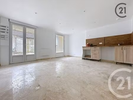 appartement studio à louer - 1 pièce - 56 m2 - paron - 89 - bourgogne