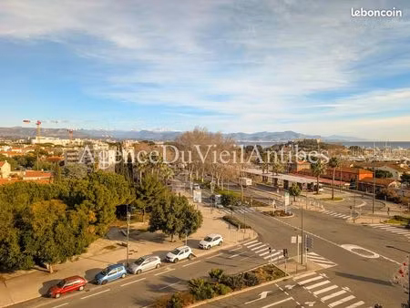 studio 1 pièce 30 m²