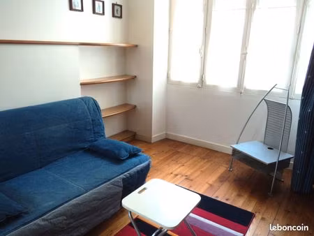 particulier loue studio cv la rochelle