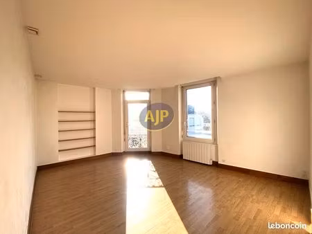 appartement 4 pièces 75 m²