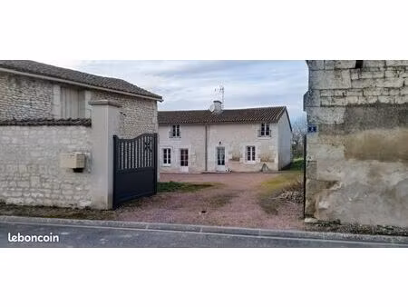 maison à louer 90 m2