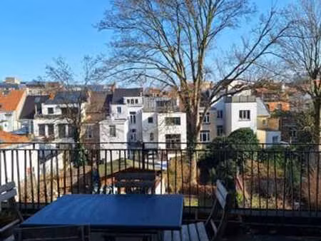 superbe meublé 2 ch + bureau mansardé 120m² + terrasse