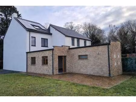 maison 3 chambres hornu