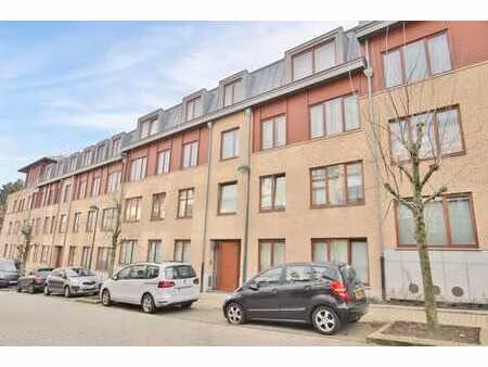 wsl (ecole europ) - bel app 3ch +/- 130m2 + terr - sdb + sdd