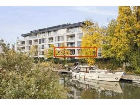 appartement de luxe avec vue frontale sur la lys et les bate