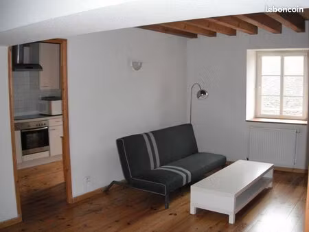 grand f4 (f3 + studio) semi-meublé  100 m² + annexes  montigny-les-arsures