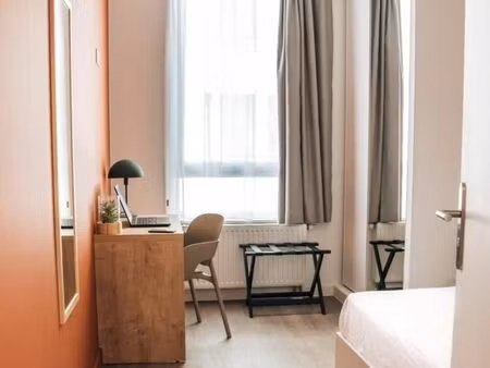 chambre 4 pièces 21 m²