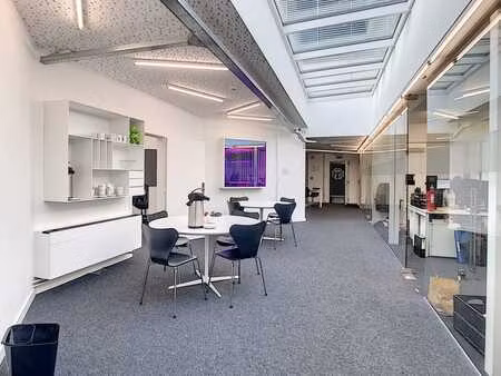 bureau prêt à emménager d'environ 21 62 m² à 3koningen torho