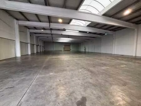 entrepôt à louer d'environ 1 260 m² à kuurne