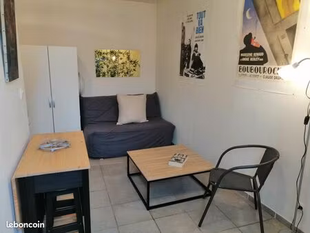 studio à courtenay proche des commerces et centre ville