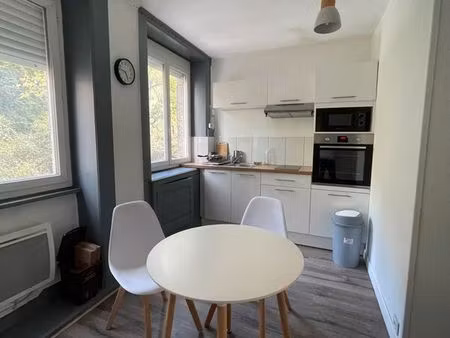 t2 - 43m2 - meublé - centre ville