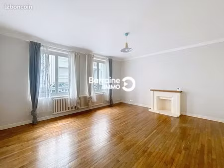 appartement 3 pièces 76 m²