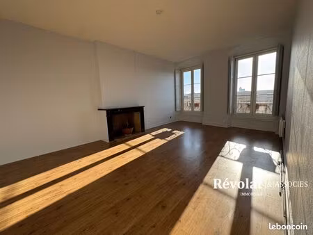 appartement 4 pièces 129 m²