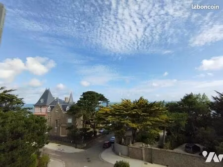 studio 1 pièce 28 m²