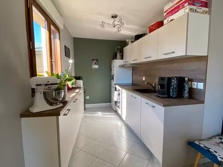 appartement 3 pièces 74 m²