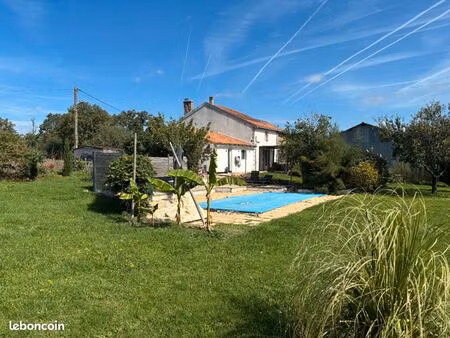 maison dans hameau a 2 pas du roc d enfer