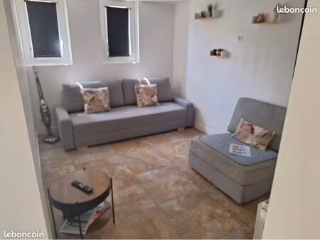 studio rénové à neuf – 25 m² – hyper-centre – 75 000 – vente directe propriétaire