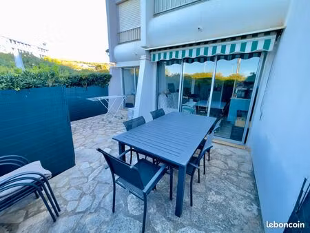 appartement t2 bord de mer
