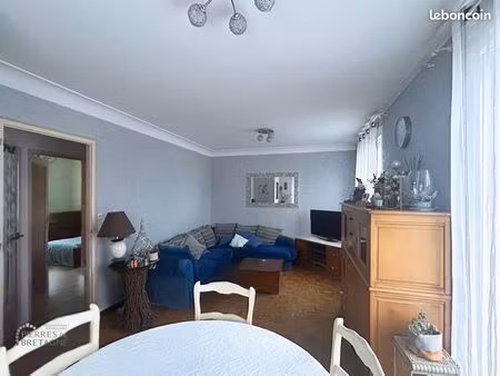 maison 7 pièces 132 m²